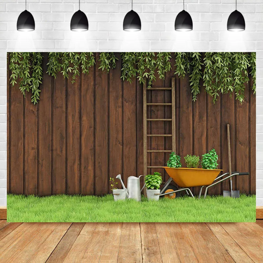 Летний зеленый фон с лужайкой сад лопата лестница Фотофон для детей день