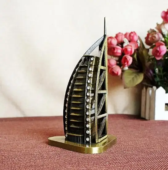 Статуэтка модели отеля Burj Al Арабская статуэтка ручной работы металлические