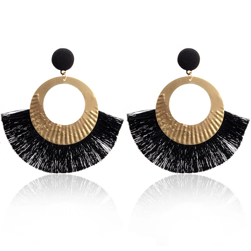 Богемные серьги с кисточками черные синие красные розовые длинные висячие из