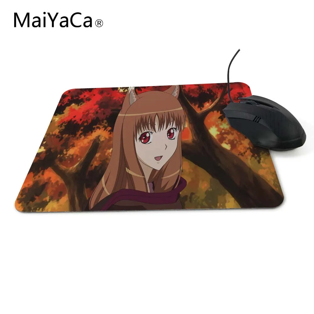 Игровой прямоугольник Spice And Wolf Horo силиконовый износостойкий коврик для мыши размером 18x22 см и 25x29 см