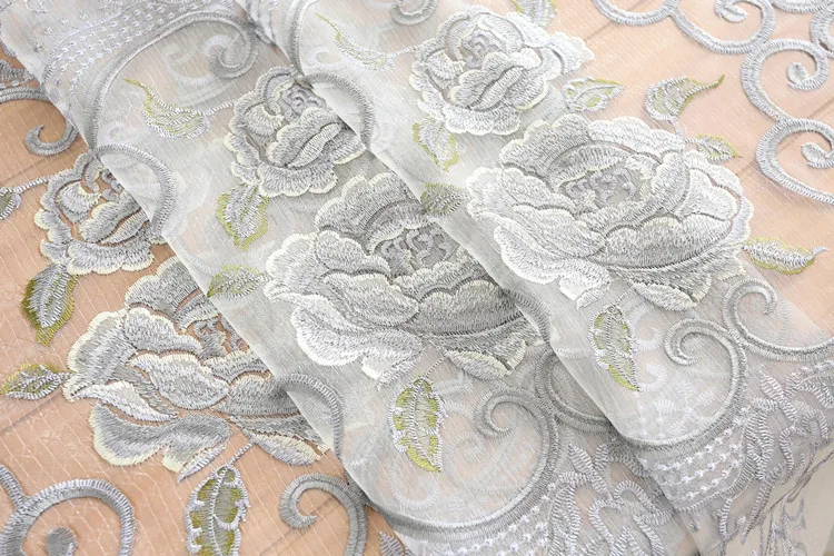 

Quality soluble embroidered cutout Pierced decoration 50%blackout curtain window screening finished product chinese style