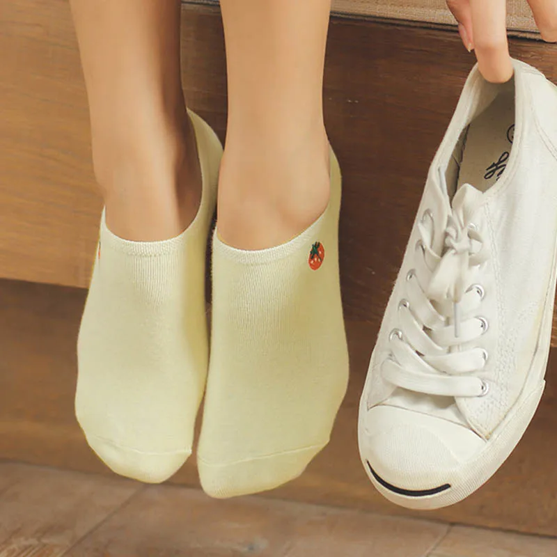 

[WPLOIKJD]7 Pair Gift Candy Color Small Pure Fresh Lovely Comfort Stealth Socks Box Fruit Embroidery Ultrathin Ship Women Socks