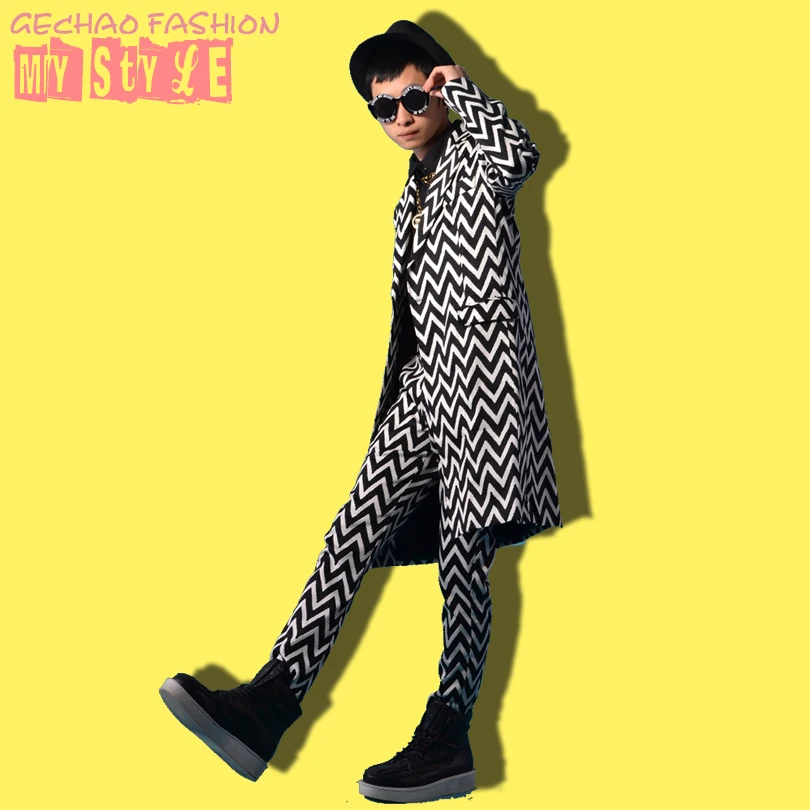 

M-6XL!Nightclub bar male singer DSDJ Quan Zhilong GD long personality black and white striped bar costume accessories.