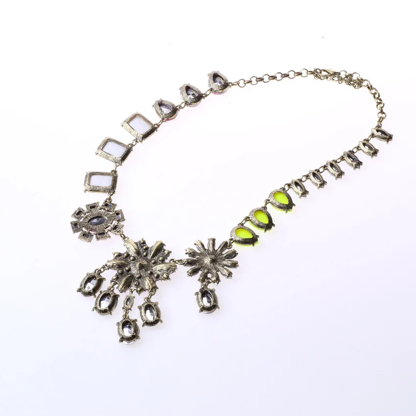 2015 New European-style personality exaggerated retro sweet simple and elegant multicolor Bohemian crystal necklace A-427 | Украшения и