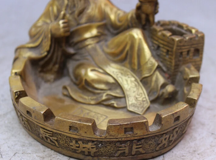 Песня voge Gem S4985 китайский латунный Happy Qin Shi Huang Hold Cup Overlie Great Wall Statue пепельница|ashtray