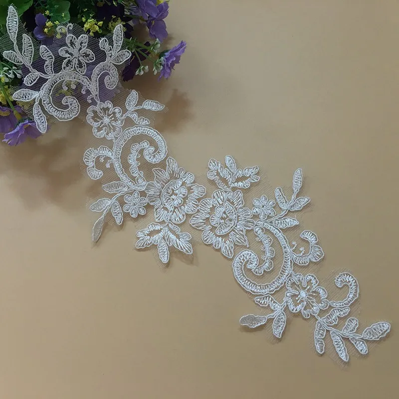 

10 Pieces Flower Applique Neckline Collar Appliques Embroidery Lace Trim Fabric Cloth Sewing Patchwork DIY Craft Free Shipping