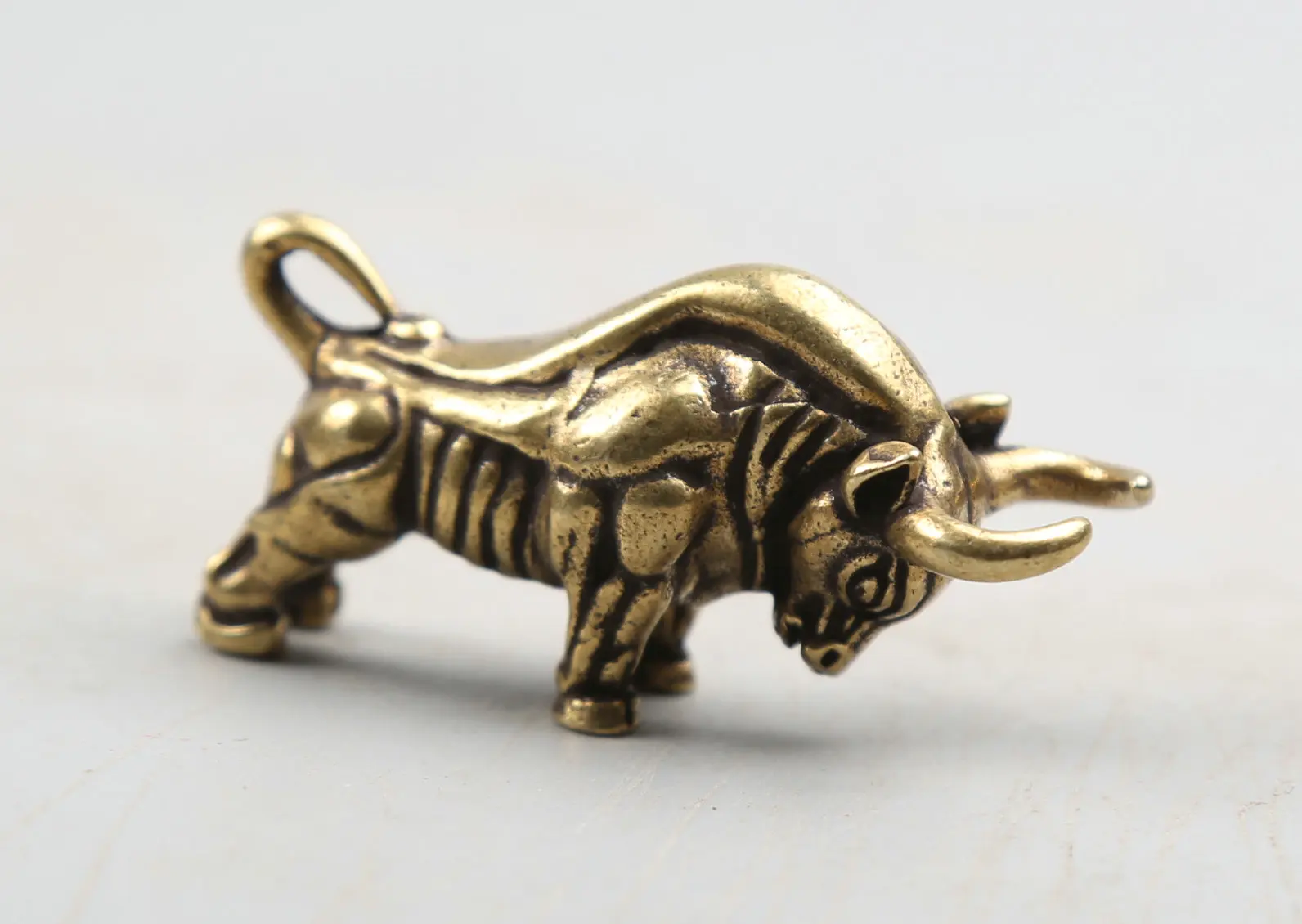 

54MM/2.1" Collect Curio Rare Chinese Fengshui Small Bronze Exquisite Animal 12 Zodiac Year Bull Oxen Ox Toro Cattle Statuary 35g