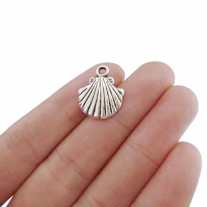 

30 x Tibetan Silver Seashell Shell Scallop Beach Nautical Charms Pendants Beads For DIY Jewelry Making Findings 18x15mm