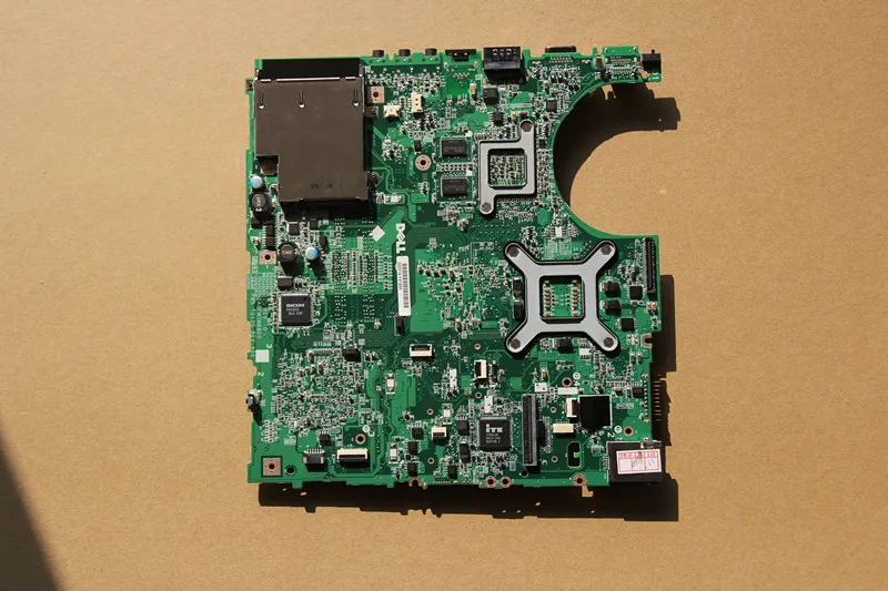 CN 0P171H P171H для материнской платы ноутбука DELL 1537 DA0FM7MB8D0 с 216 0707011 GPU встроенная DDR2
