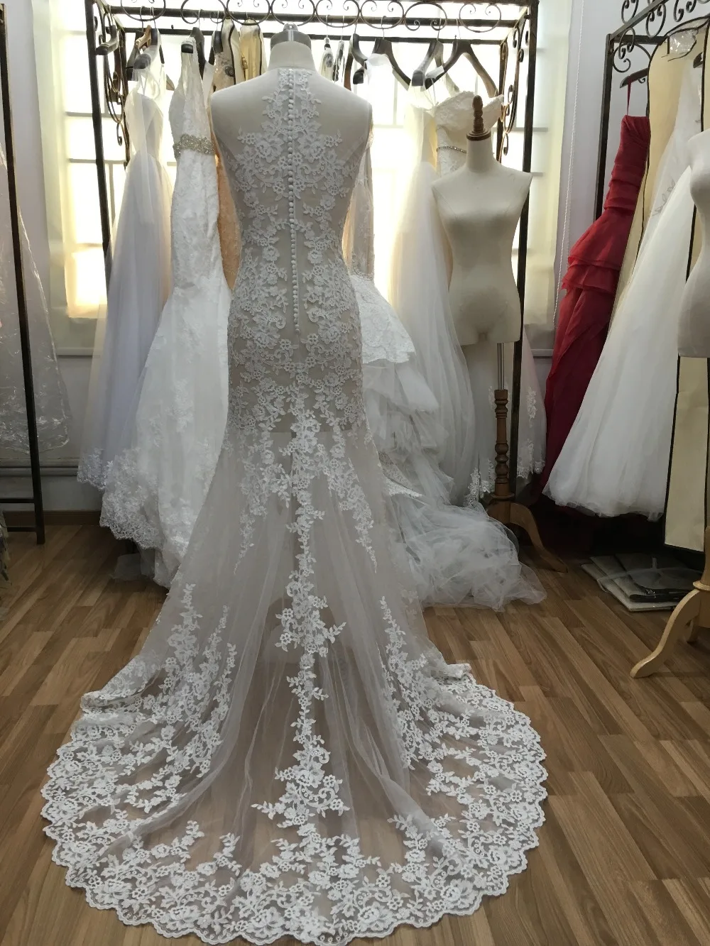 Настоящие фотографии Сексуальная Кот Иллюзия Кружева торжественные платья 2017