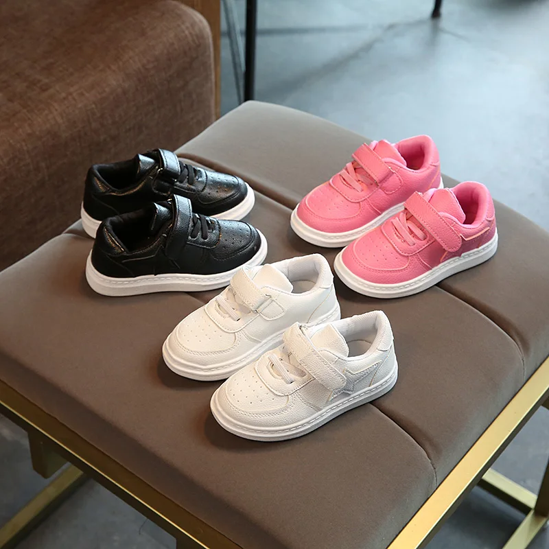 Детская обувь растет девочек кроссовки Марка Дизайн осень-зима Спортивная