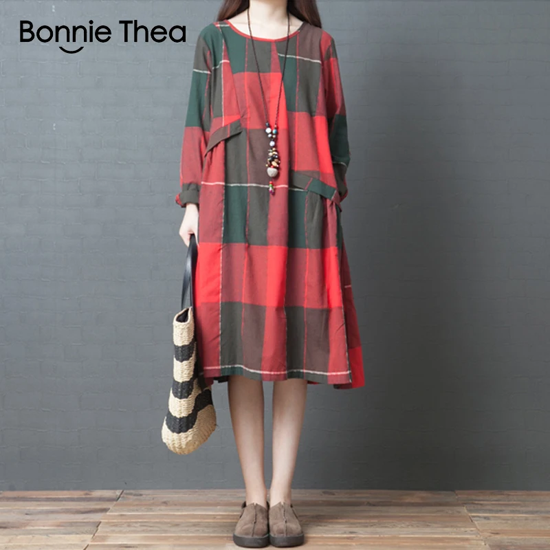 Фото Bonniethea 2018 Women Plus Size Cotton Autumn Dress O-Neck Plaid Casual Loose dress woman Large size Mid-Calf Vestidos Женская одежда Bonniethea 2018 Women Plus Size Cotton Autumn Dress O-Neck Plaid Casual Loose dress woman Large size Mid-Calf Vestidos Женская одежда