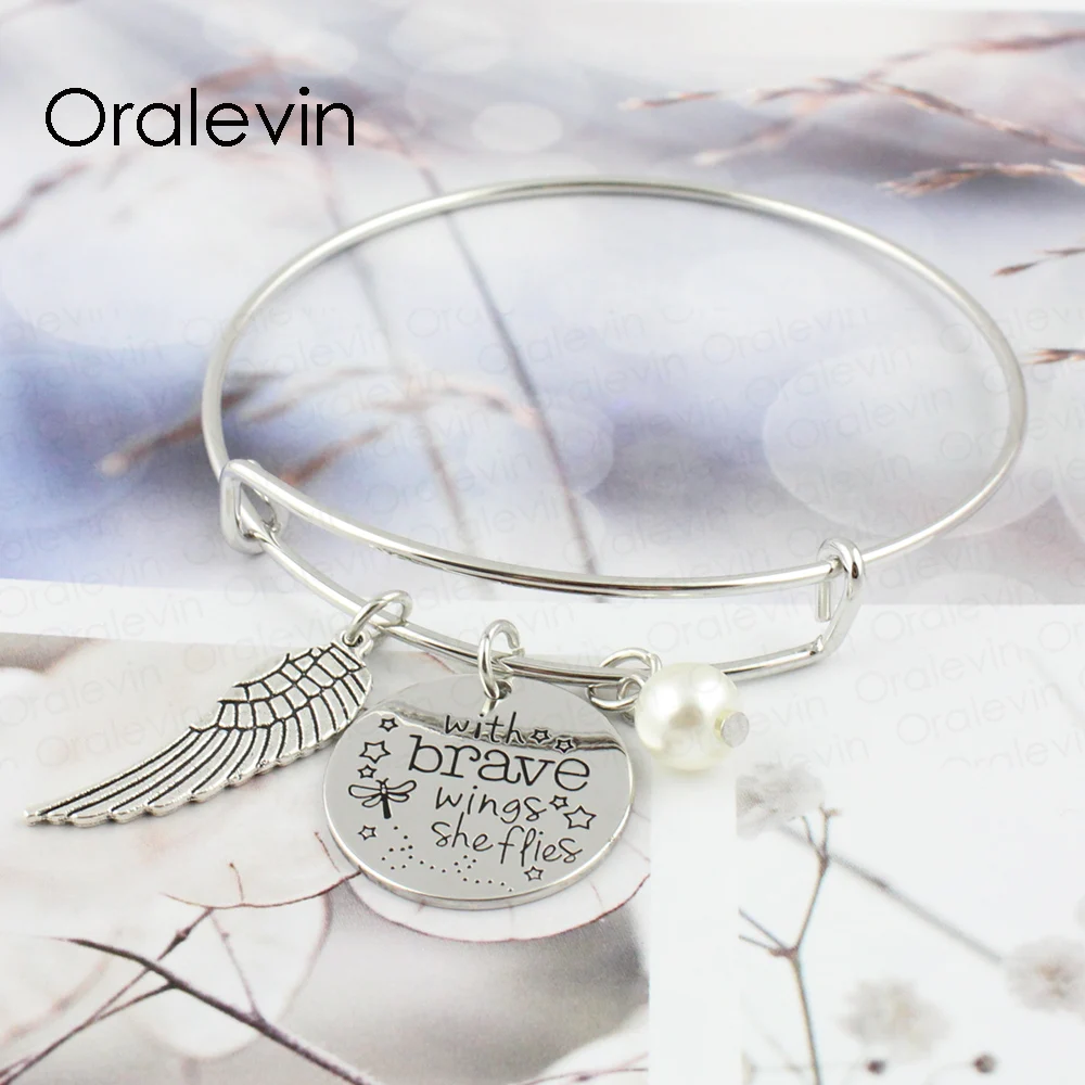 WITH BRAVE WINGS SHE FLIES Inspirational Hand Stamped Quote Angel Wing Necklace Gift Jewelry 10Pcs/Lot #LN2052 | Украшения и