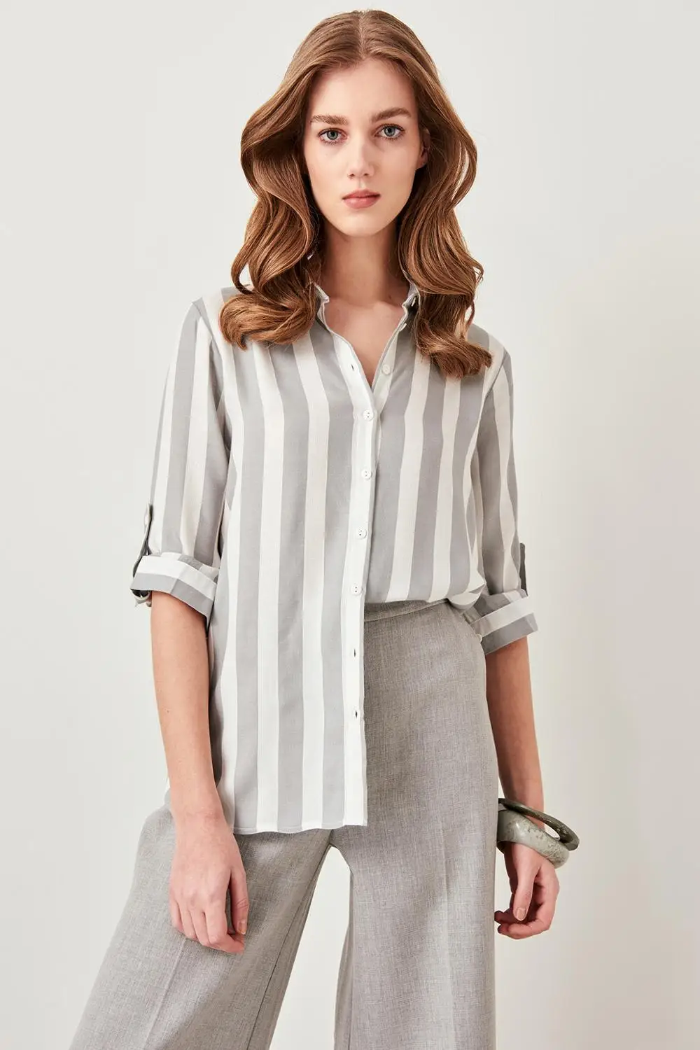 Trendyol Striped shirt Khaki TWOSS19ST0063 |