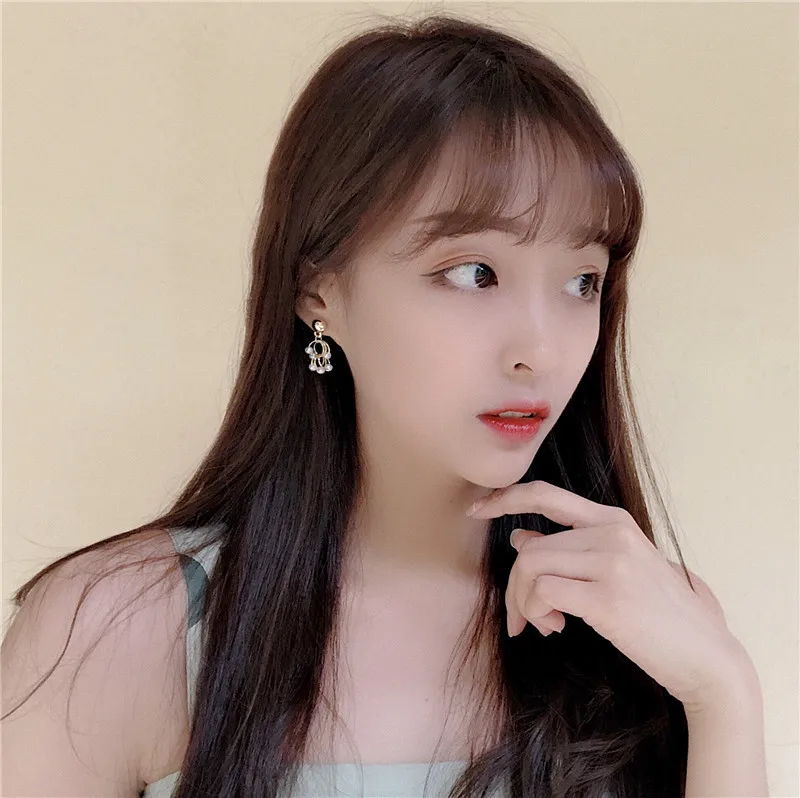 Korean Fashion Asymmetric Simulated-pearls Clip On Earrings Shiny Irregular Short Earrings 925 Silver Needle