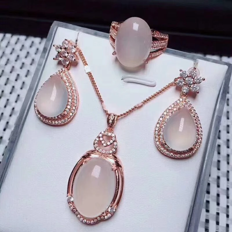 Женский ювелирный комплект из колье и серёг серебра 925 пробы |