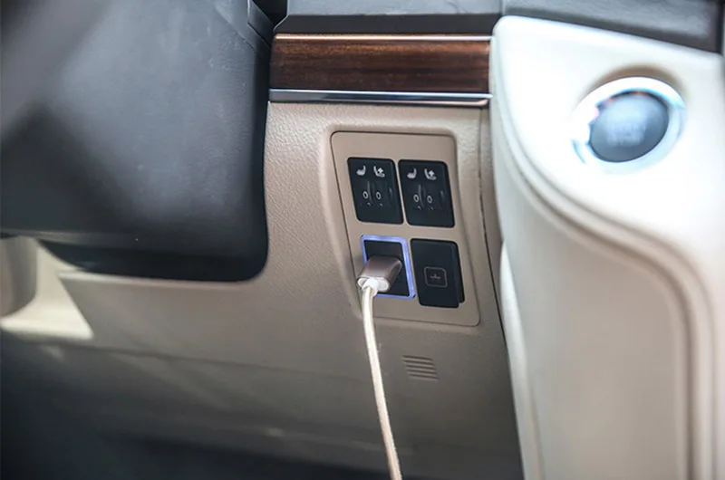 XCGaoon специальная 5V 2.1A& QC3.0 Быстрая зарядка 2 разъем usb автомобильная вилка адаптера зарядного устройства и игровой кабель для NISSAN