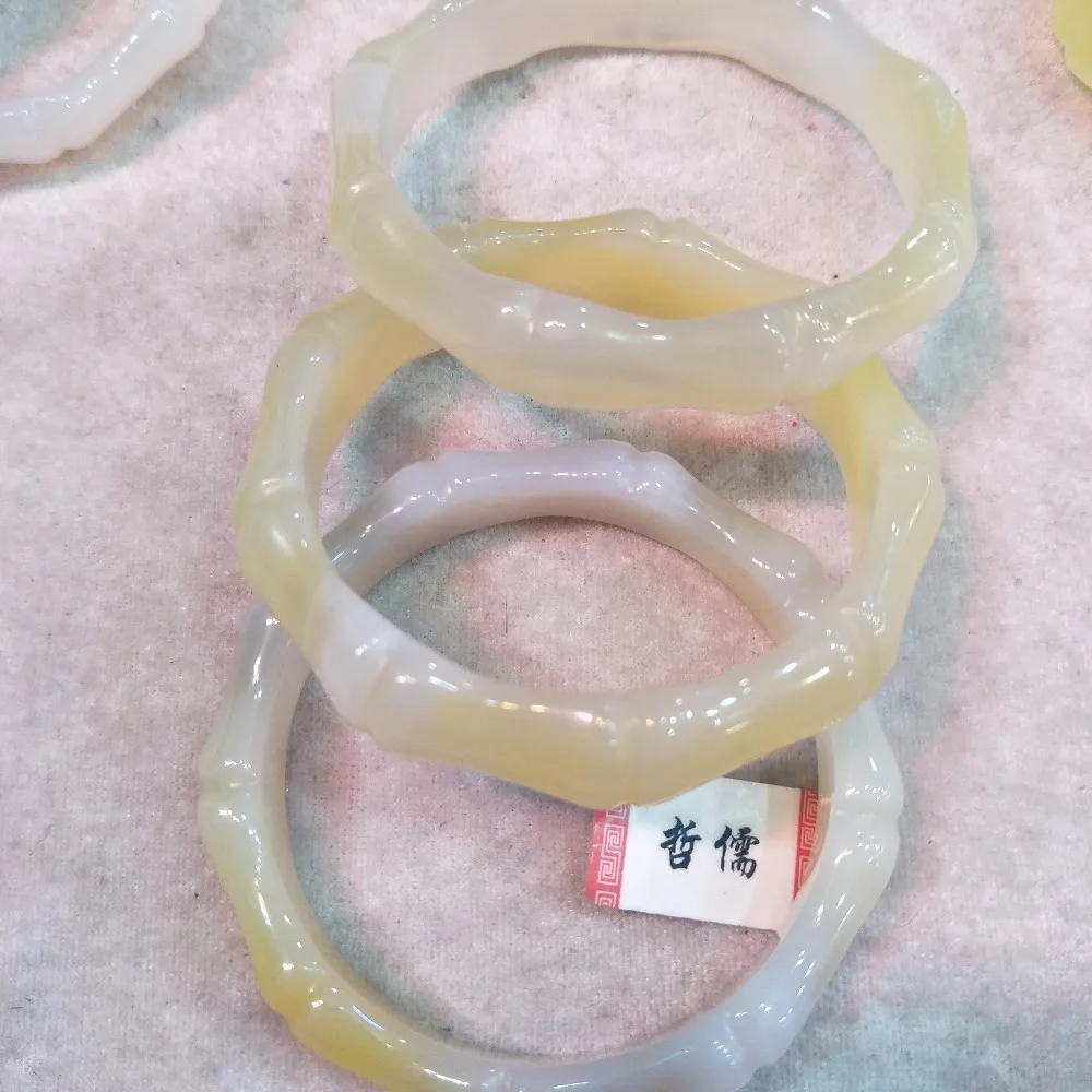 

Gift A Certificate Natural Agate Jade Chalcedony Bracelet Natural Light Yellow 54-62mm Jewelry Gift