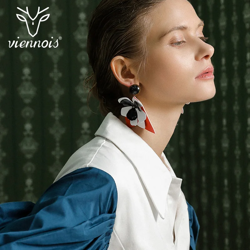 Viennois большой цветок висячие серьги для женщин красный и черный и белый Смола висящие серьги для женщин Свадебная вечеринка ювелирные изделия