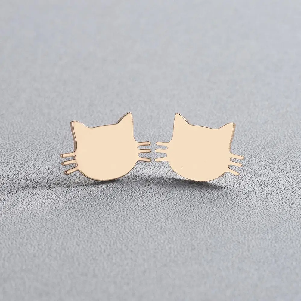 Женские серебряные сережки-гвоздики Chereda из нержавеющей стали с изображением