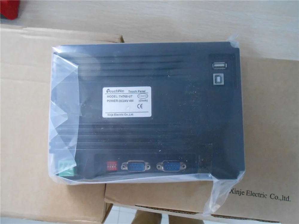 

7 Inch HMI TH765-UT New with USB program download Cable
