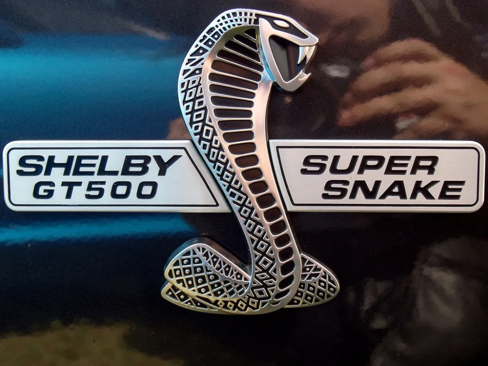 

Выставочные автомобильные флаги Shelby