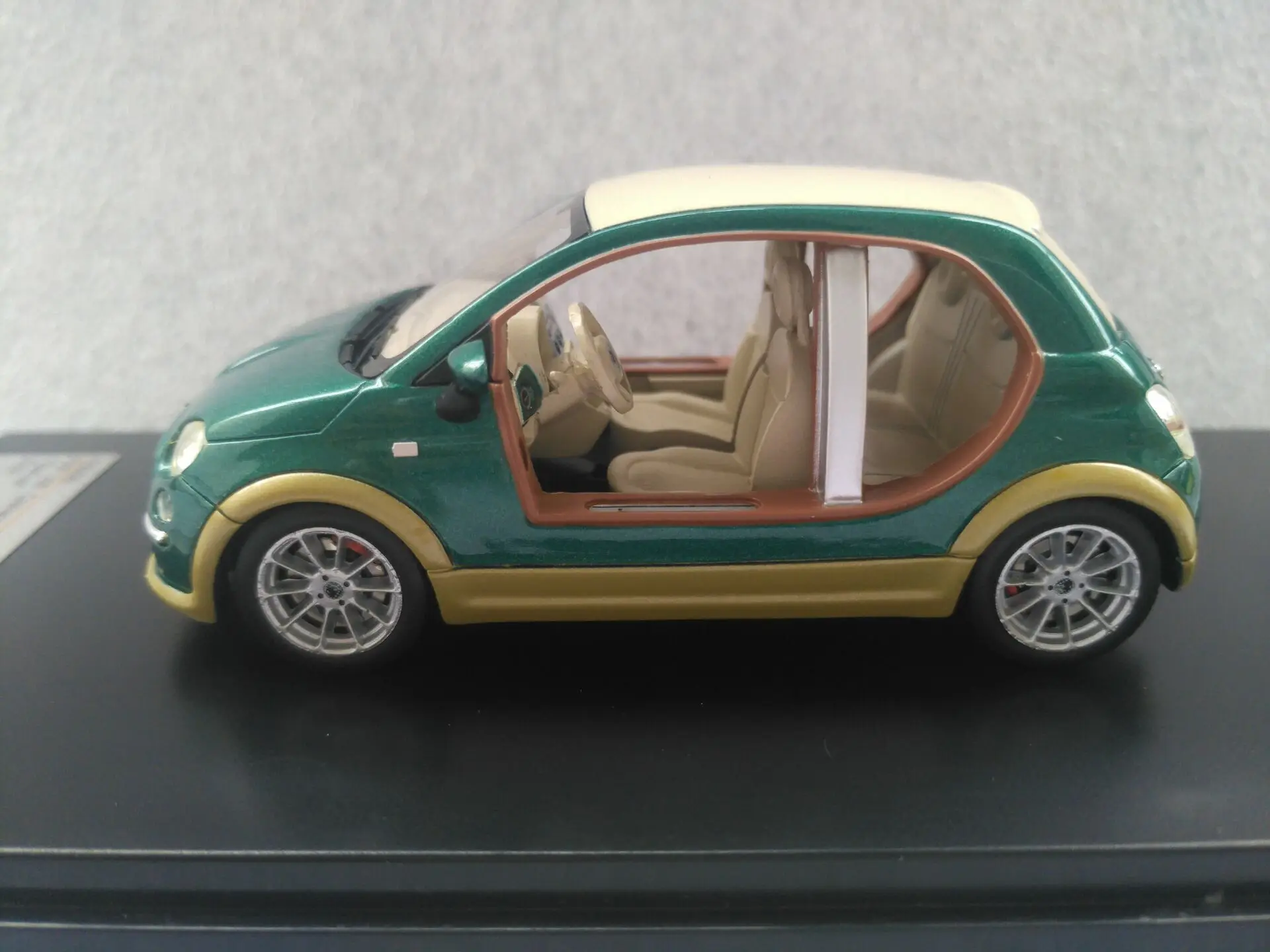 Премиум/X 1:43 FIA T 500 кастанья EV 2009 эксклюзивная модель из смолы игрушечные машинки