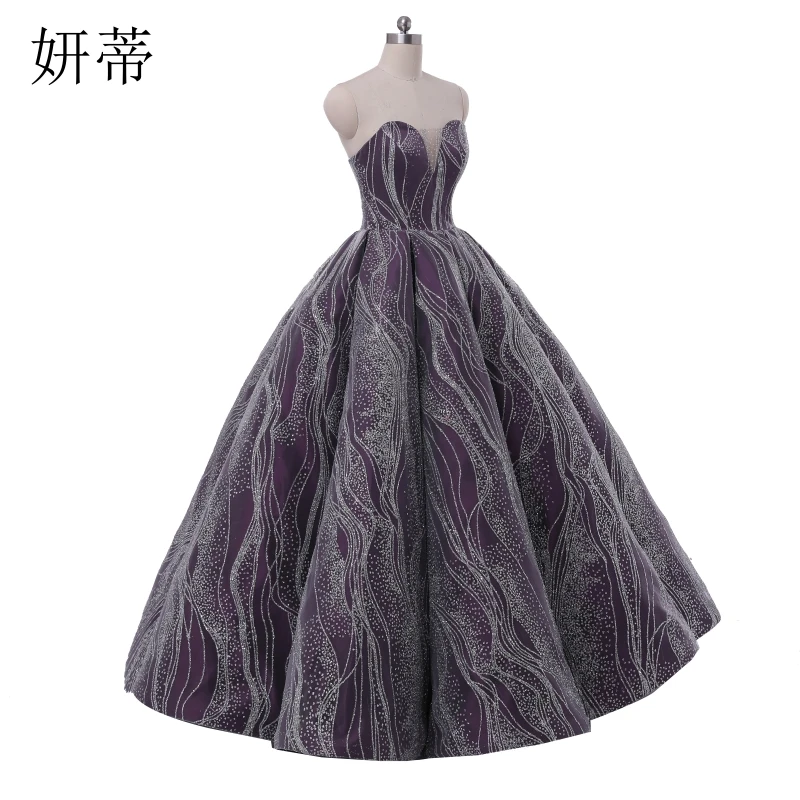 Очаровательное кружевное бальное платье с открытой спиной и блестками свадебное