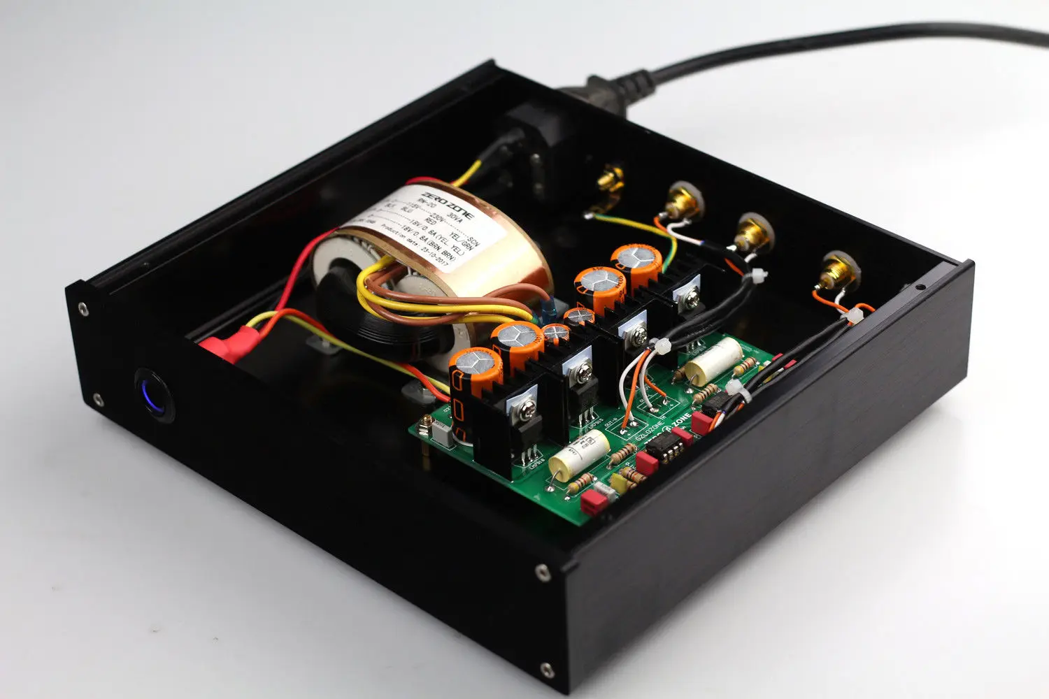 

GZLOZONE Finished RIAA MM Phono Turntable Preamplifier / base on DUAL MM LP amp L3-62