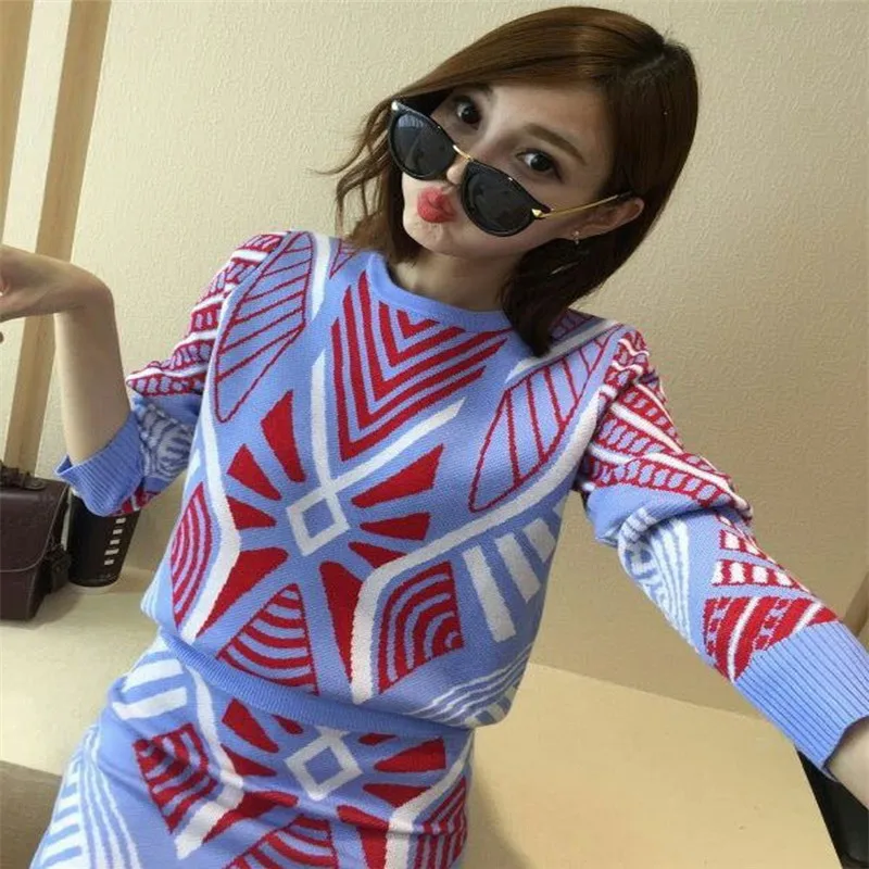 

Women Knit Geometric Pattern Sweaters Tops + Skirt 2 Piece Set 2019 New Ladies Autumn Casual Long Sleeve Knitted Suit W146