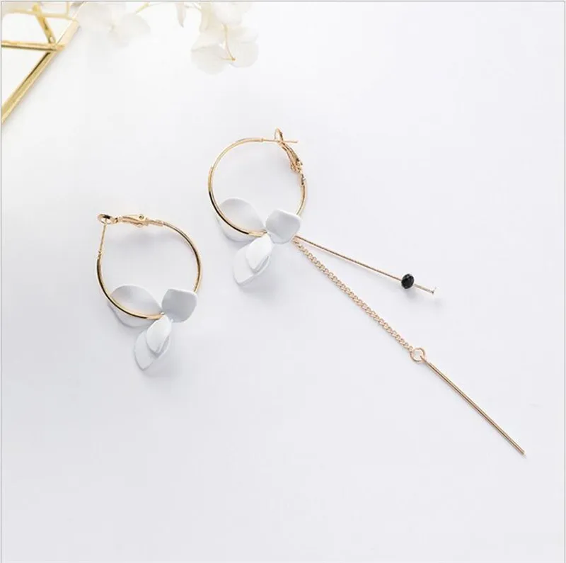2017 Корейская версия новый тип Серьги праздник ветер белой краской золотой