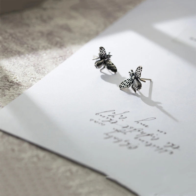 Женские серьги-пусеты Hnadmade в виде насекомых летучей птицы медовой шмели