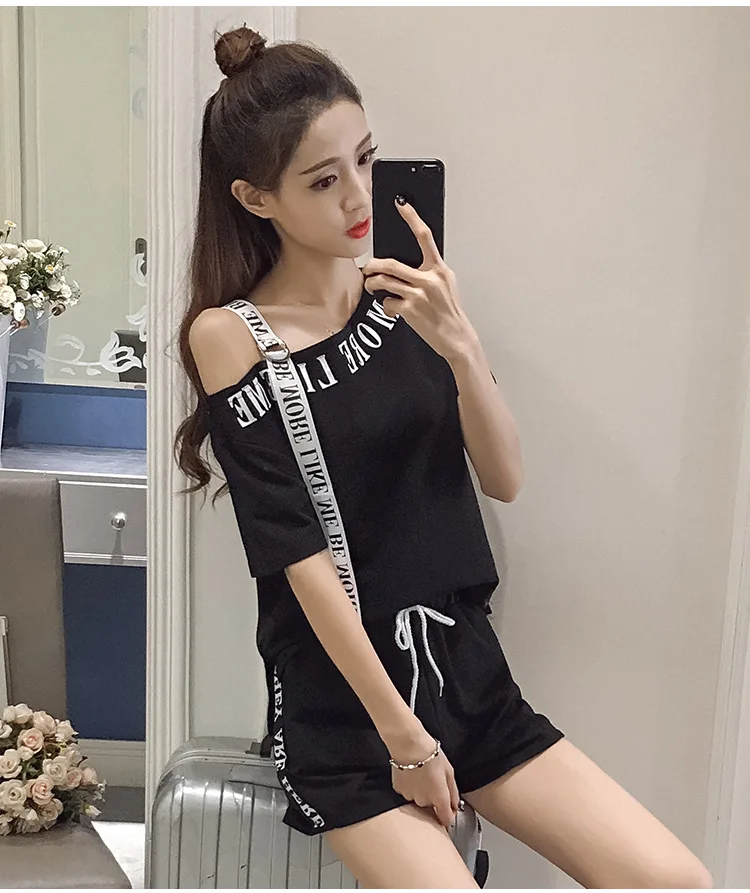 Повседневный костюм для женщин 2018 Летняя женская модная футболка с одним плечом