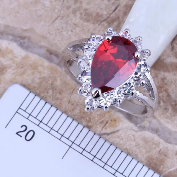 Ювелирный Комплект с красными гранями и белым фианитом Посеребренные Ювелирные