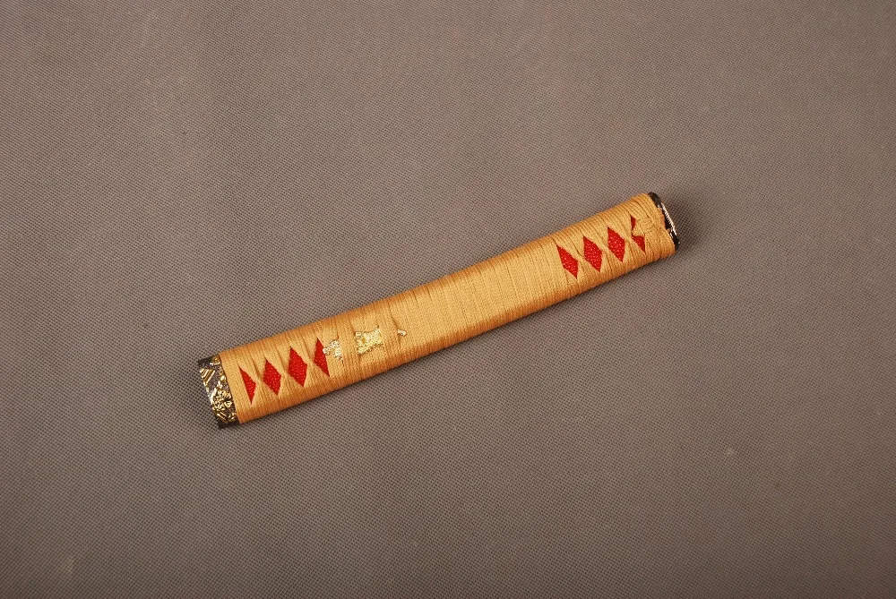 Тонкий меч Tsuka с прилегающей ручкой для японского самурайского Катана оранжевый