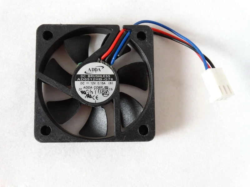 ADDA AD0512HB-G76 50*50*10 мм 5010 5 см DC 12 В 0.15A Высокоскоростной маленький вентилятор с шарикоподшипником.