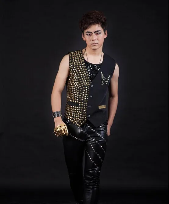 Костюм для диджея в стиле панк/певицы жилет золотого и серебристого цвета с