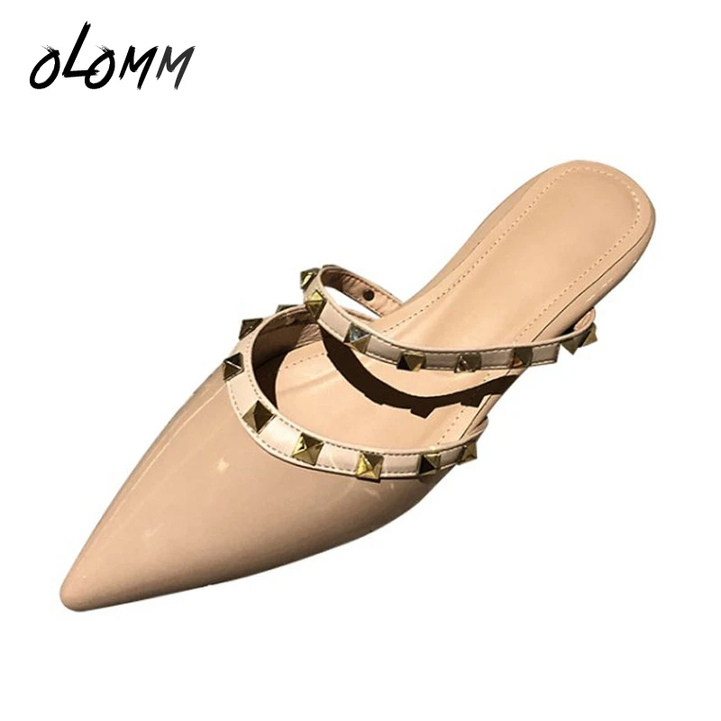 Модные женские тапки на весну и осень обувь из лакированной кожи повседневные