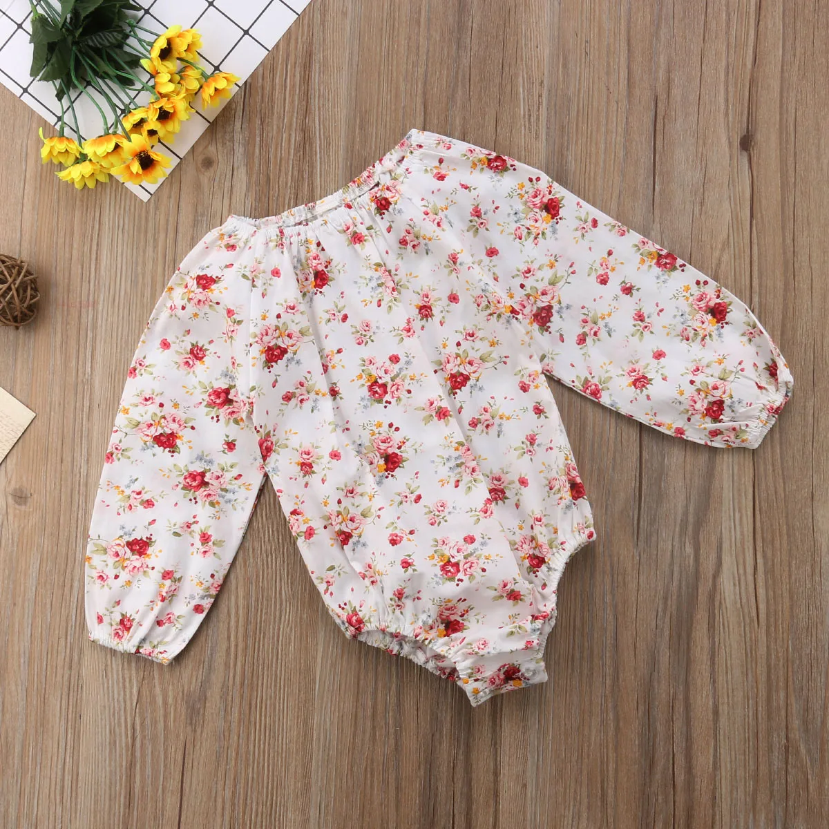Новинка 2018 комбинезон с длинными рукавами для новорожденных девочек цветочным