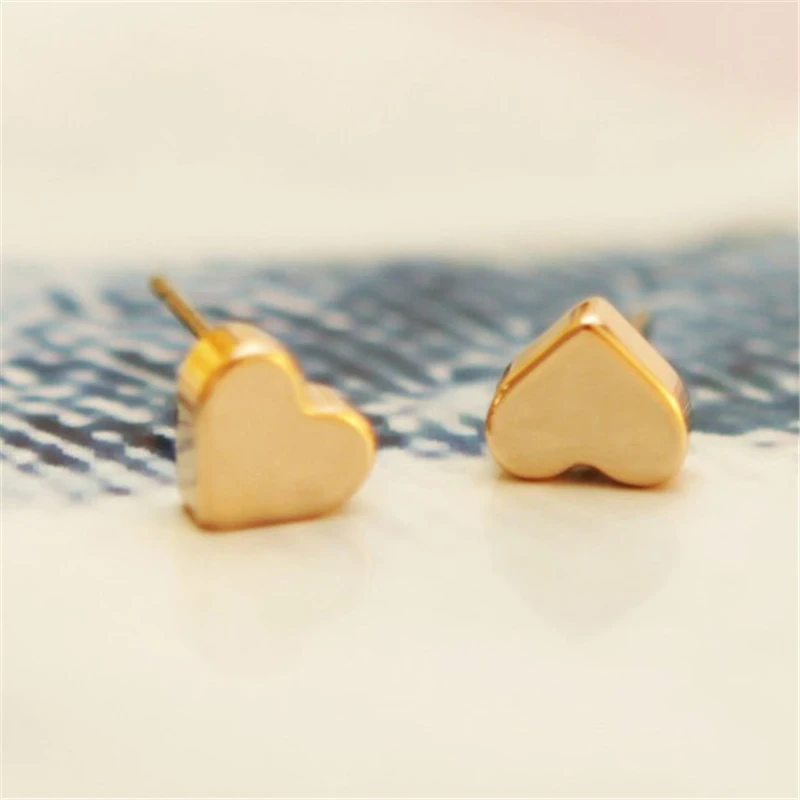 Модные серьги-гвоздики в форме сердца для женщин милые оптовая продажа |