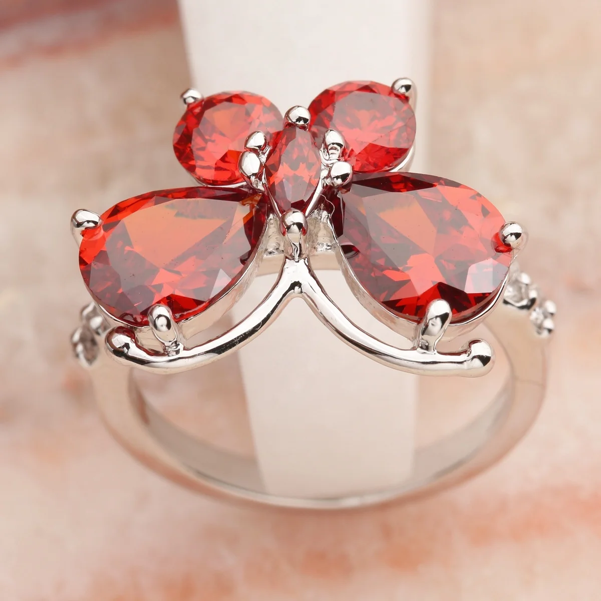 

Scalewing Red Garnet 7*5mm Semi-precious Stone Silver Cool For Women Ring Q2230