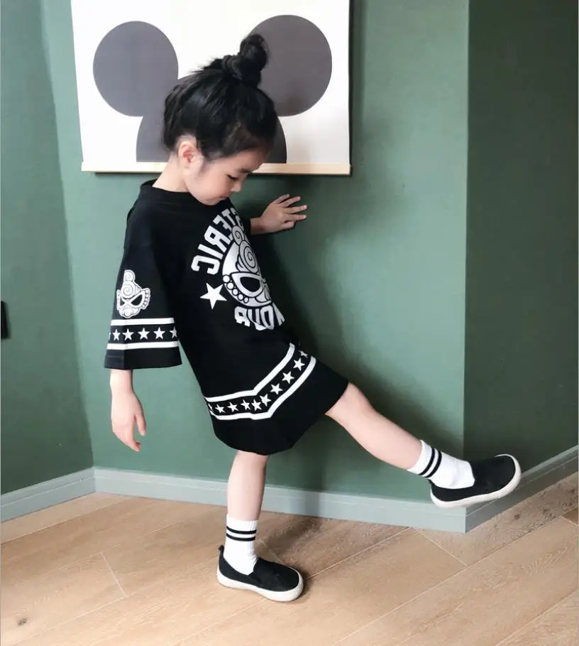 Длинные футболки с короткими рукавами и принтом Хлопковые рисунком для