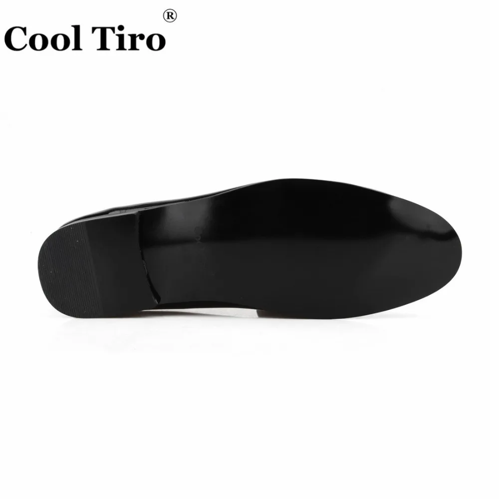 Мокасины мужские из лакированной кожи Роскошные туфли с бахромой шлепанцы для