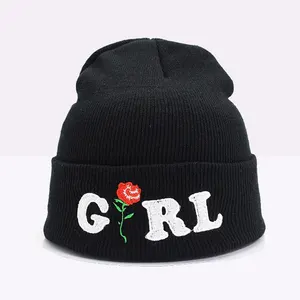 Модные женские зимние облегающие шапки с вышивкой и розовыми манжетами, шапка, вязаные шапочки, шапка, белые, розовые, черные, аквамариновые