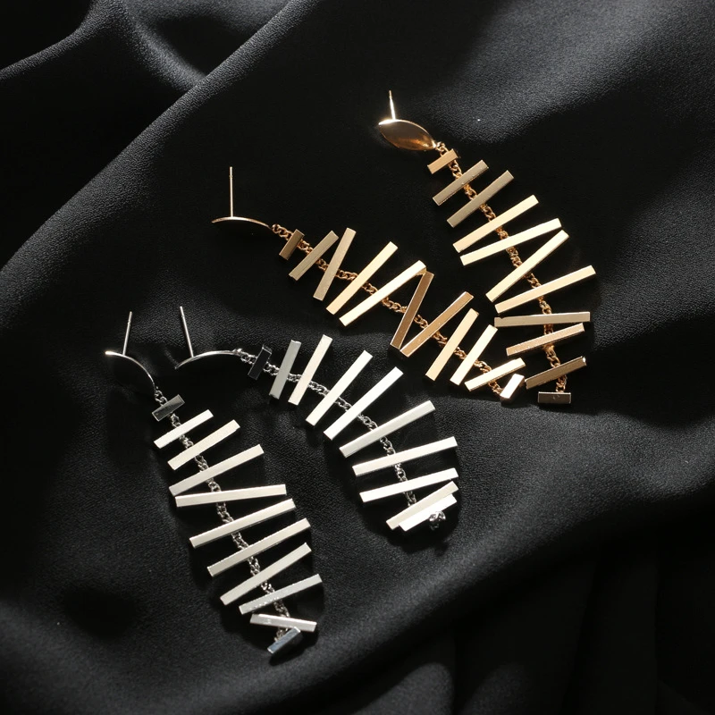 Новый вентилятор Сяоцин елочка Дизайнерские Длинные серьги женский рыбьей