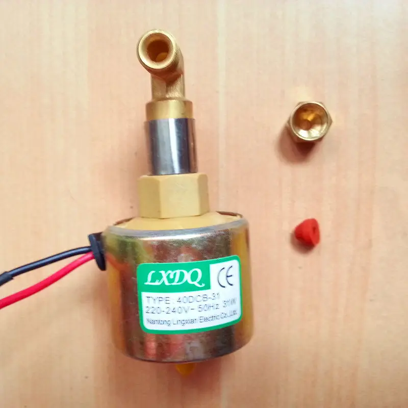 Мощная дымовая машина модель снежного насоса 40DCB-31 напряжение 220-240V-50Hz мощность 31