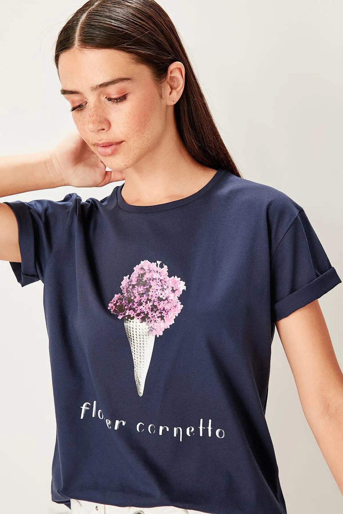 Trendyol темно синие Базовые Трикотажные футболки с принтом TWOSS19TS0268|Футболки| |