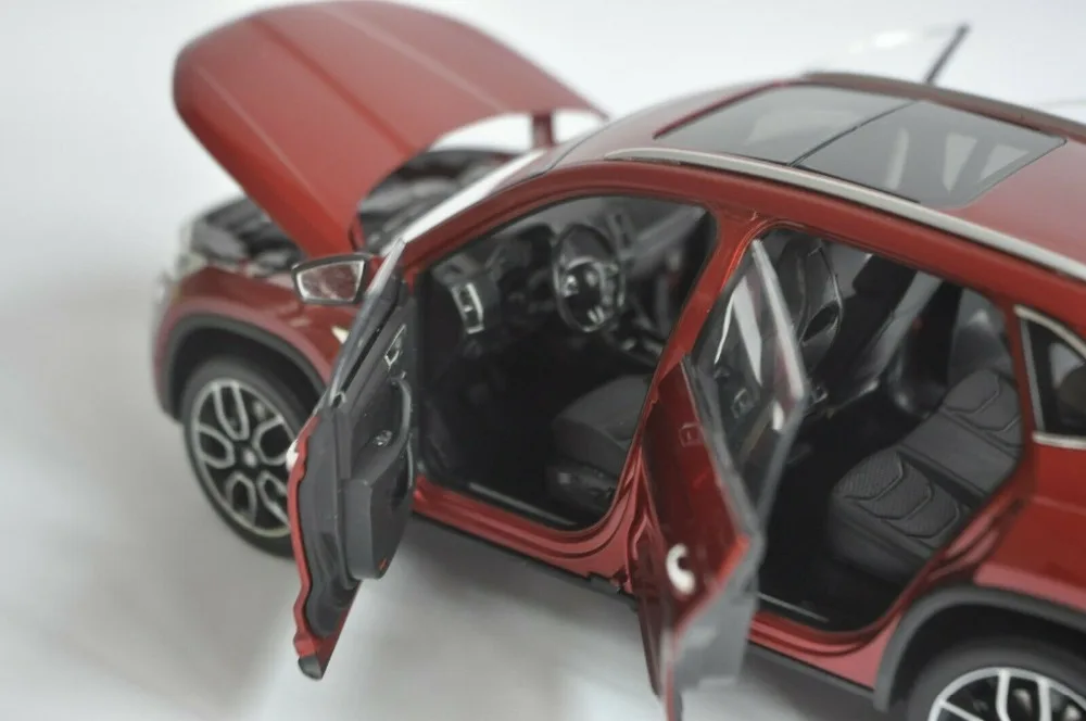 1:18 литая модель для Skoda Kodiaq GT красный внедорожник игрушечный автомобиль миниатюрная Коллекция подарков