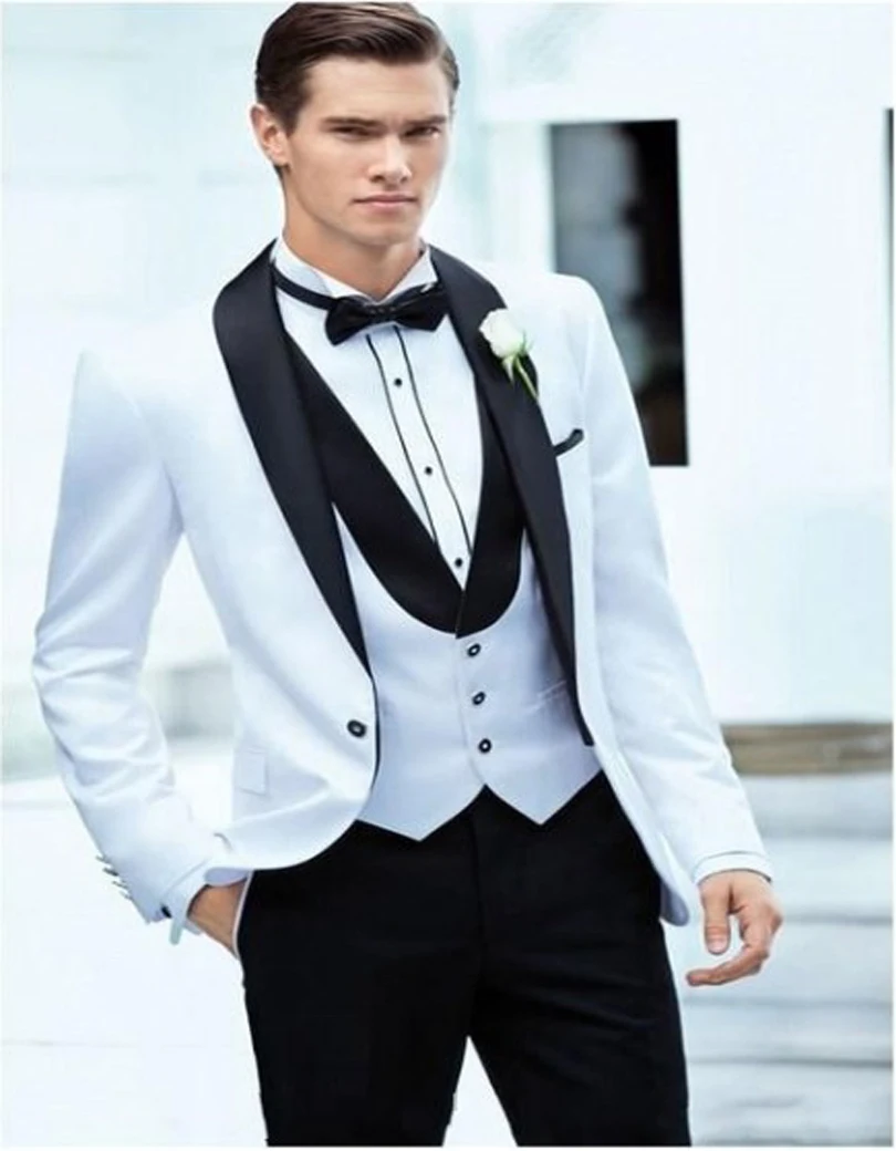 

2018 One Button Groomsmen Shawl Lapel Wedding/Dinner Suits Bespoke Made Groom Tuxedo BestMan Bridegroom Jacket+Pants+BowTie+Vest