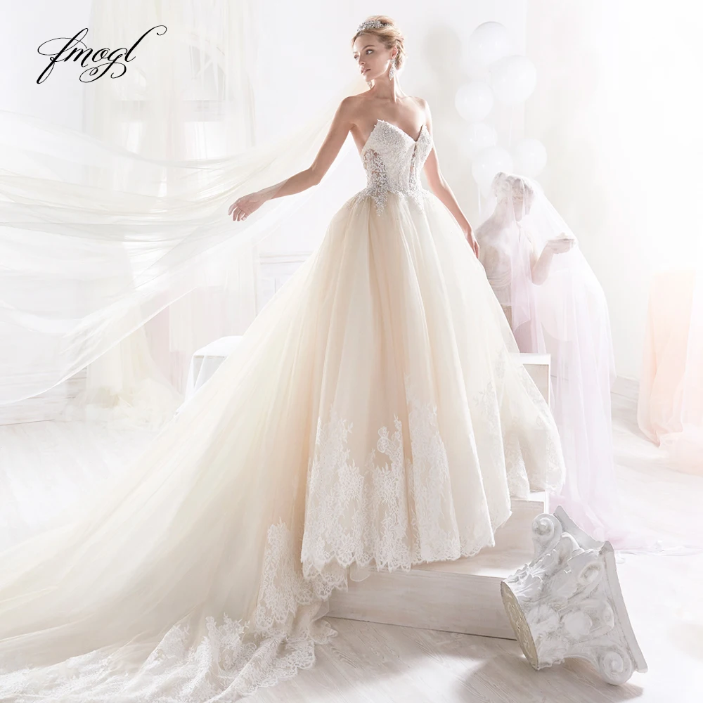 

Женское свадебное платье Fmogl, трапециевидное платье с открытой спиной и бисером, с аппликацией и шлейфом, винтажное платье невесты, 2021